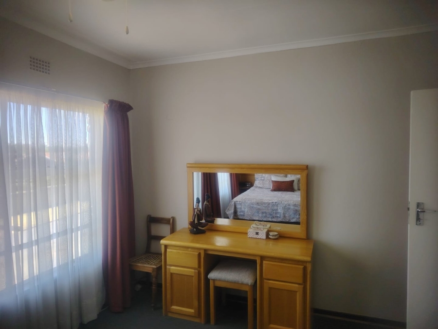 2 Bedroom Property for Sale in Greenhills Gauteng
