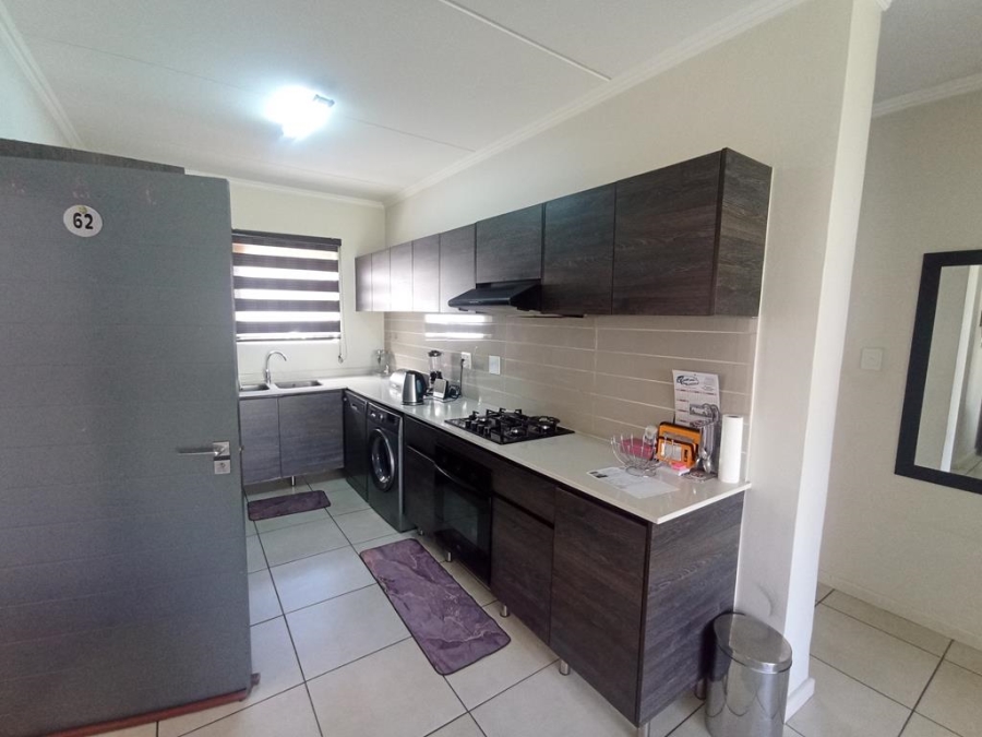 3 Bedroom Property for Sale in Oakdene Gauteng