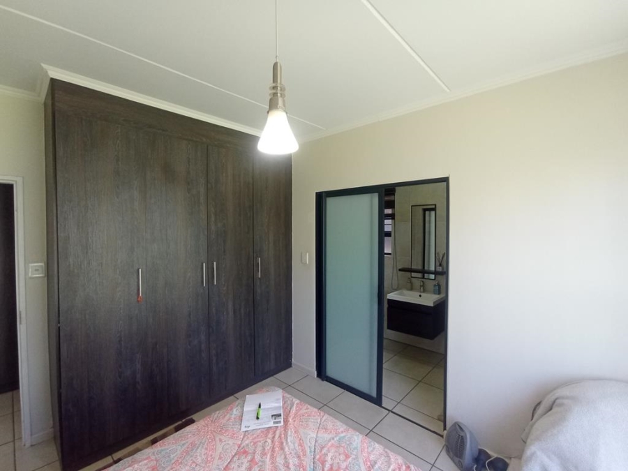 3 Bedroom Property for Sale in Oakdene Gauteng
