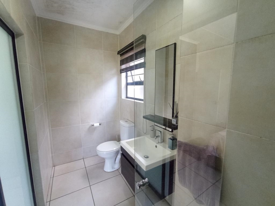 3 Bedroom Property for Sale in Oakdene Gauteng