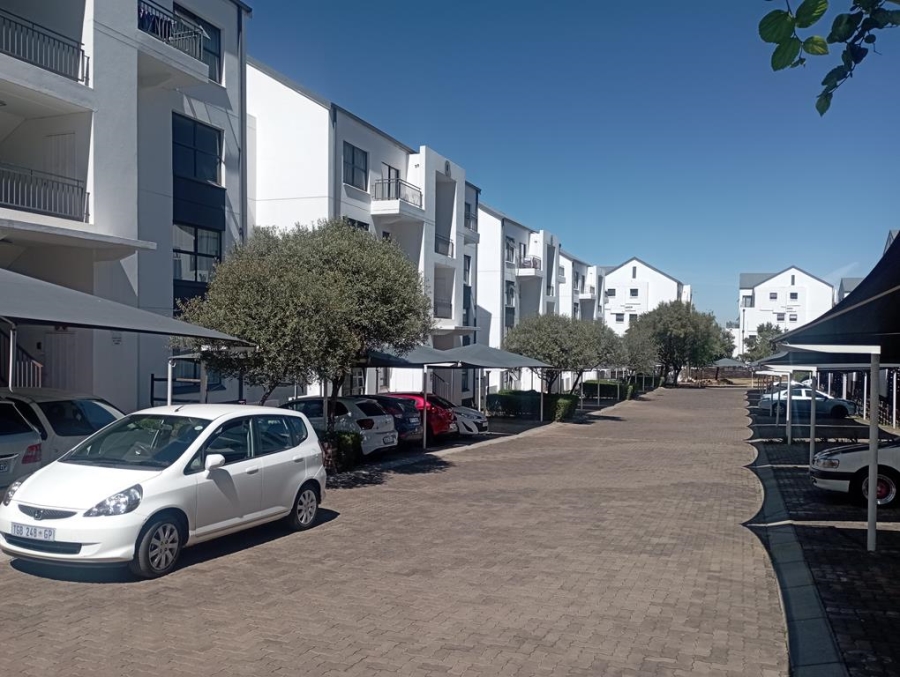 3 Bedroom Property for Sale in Oakdene Gauteng