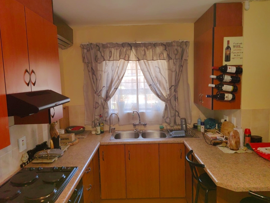 2 Bedroom Property for Sale in Randpoort Gauteng