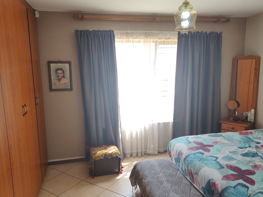2 Bedroom Property for Sale in Randpoort Gauteng