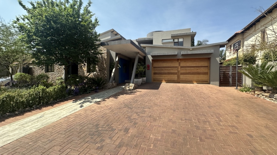 4 Bedroom Property for Sale in Midstream Estate Gauteng
