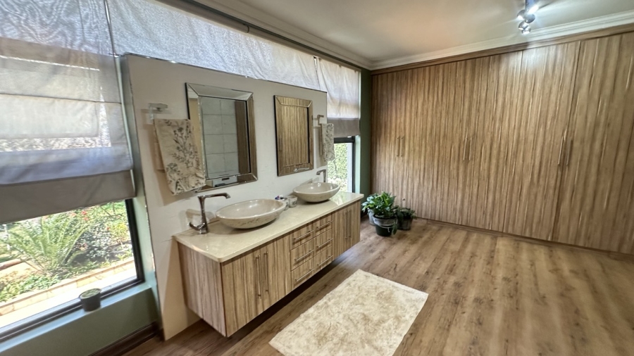 4 Bedroom Property for Sale in Midstream Estate Gauteng