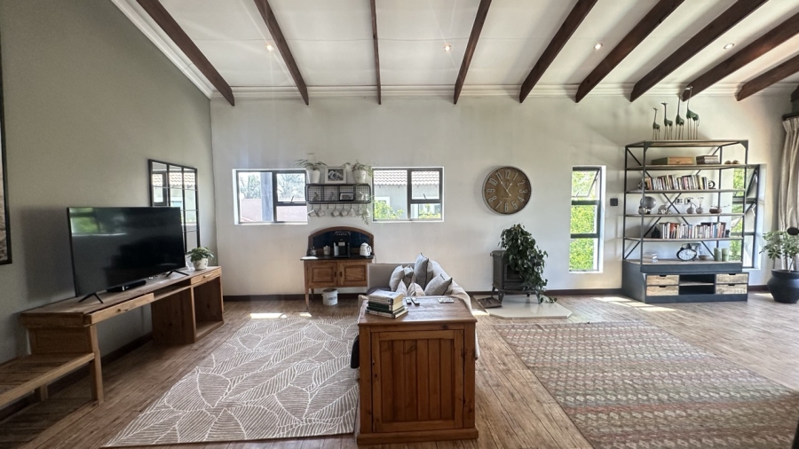 4 Bedroom Property for Sale in Midstream Estate Gauteng