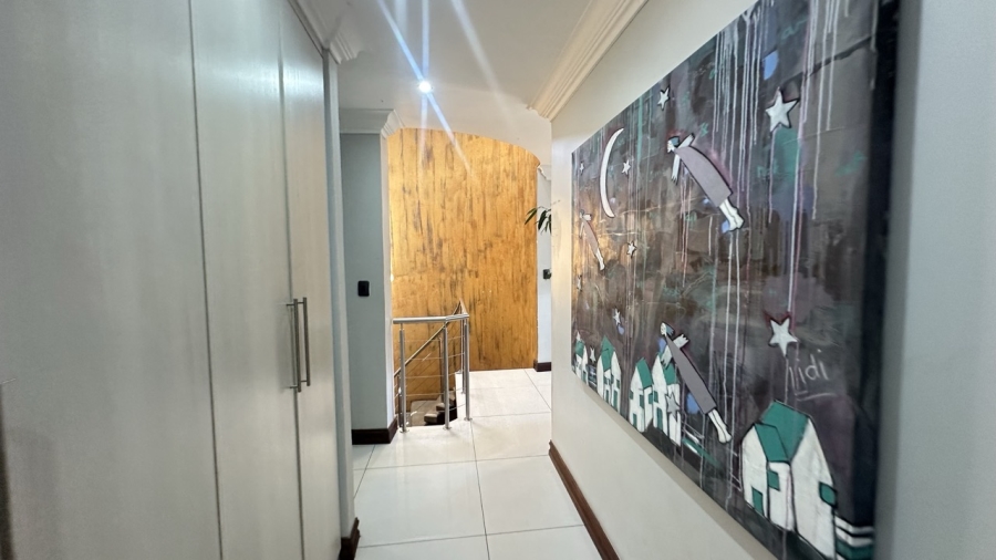 4 Bedroom Property for Sale in Midstream Estate Gauteng