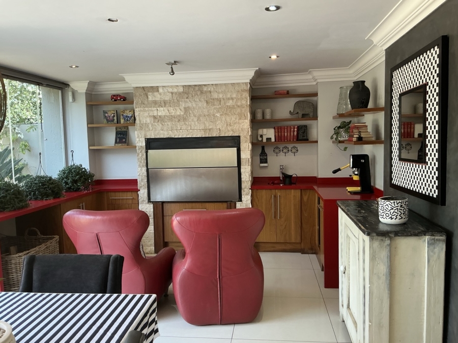 4 Bedroom Property for Sale in Midstream Estate Gauteng