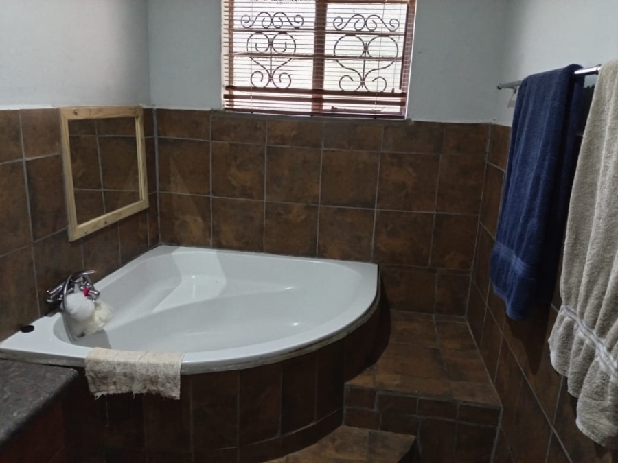 3 Bedroom Property for Sale in Pretoria North Gauteng