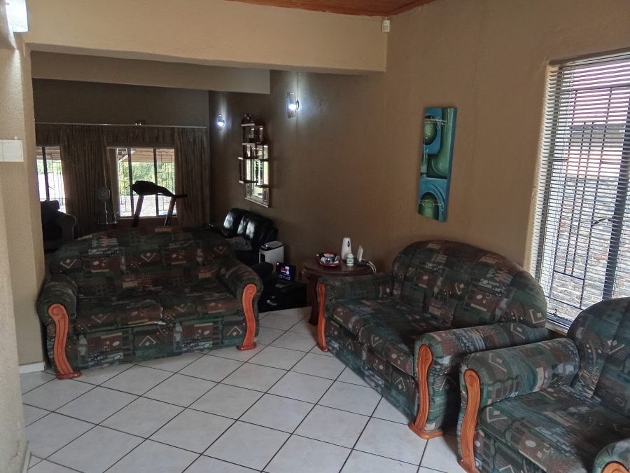 4 Bedroom Property for Sale in Lindhaven Gauteng