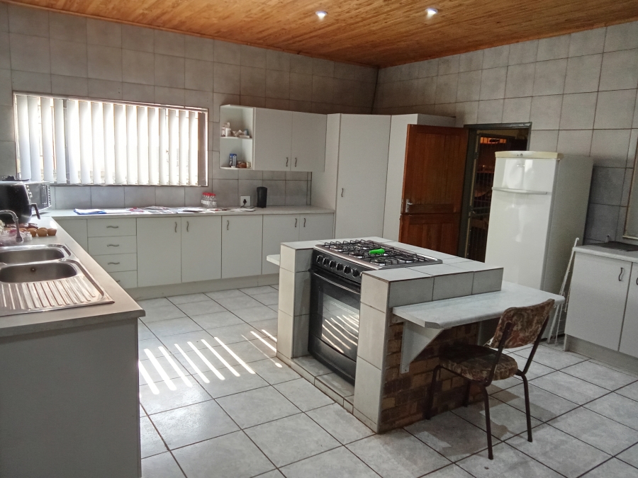 4 Bedroom Property for Sale in Lindhaven Gauteng