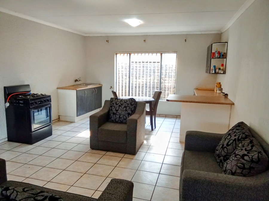 4 Bedroom Property for Sale in Lindhaven Gauteng