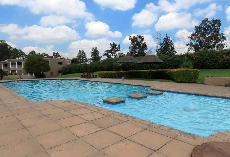 3 Bedroom Property for Sale in Peacehaven Gauteng