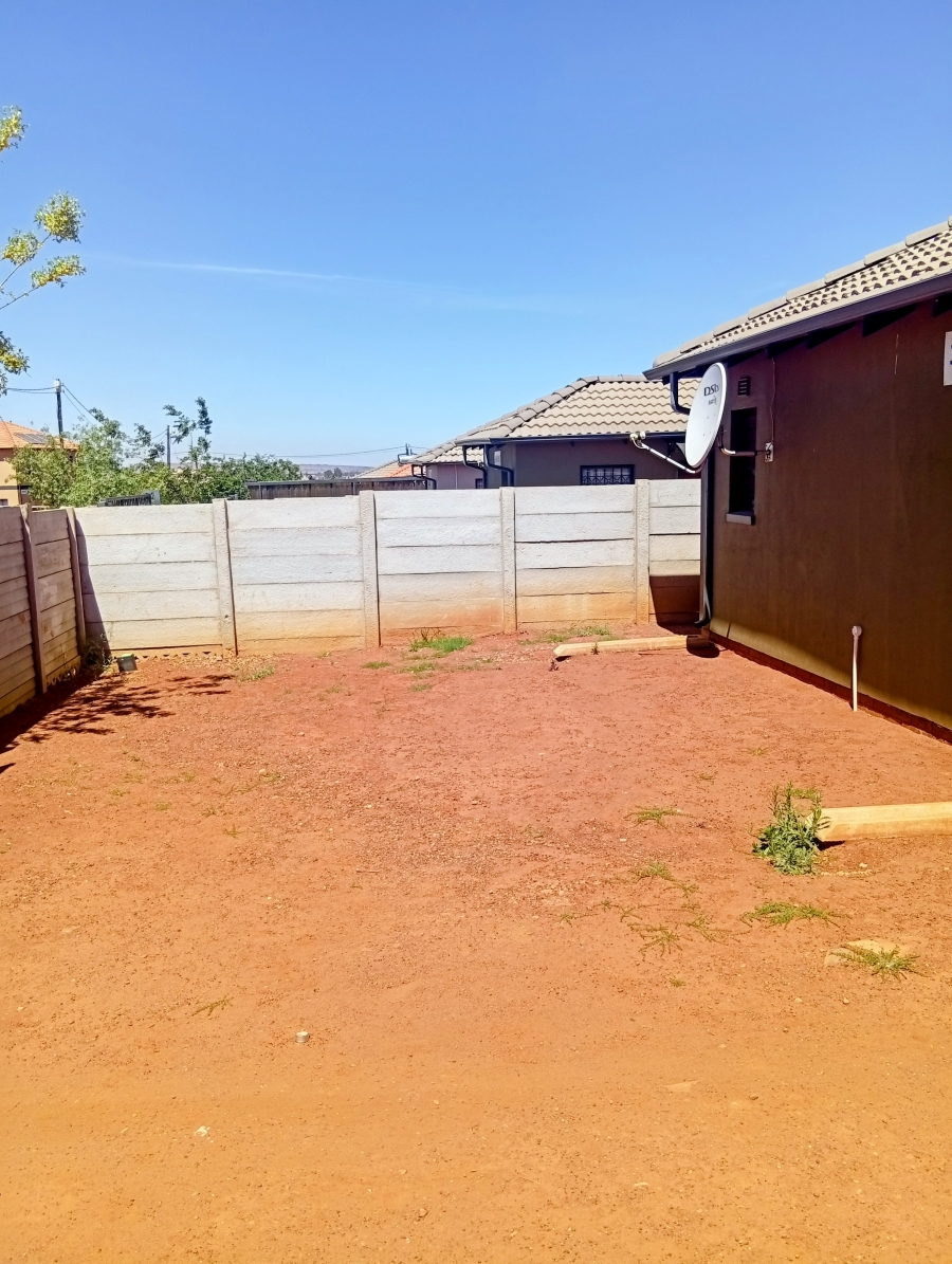 2 Bedroom Property for Sale in Protea Glen Gauteng