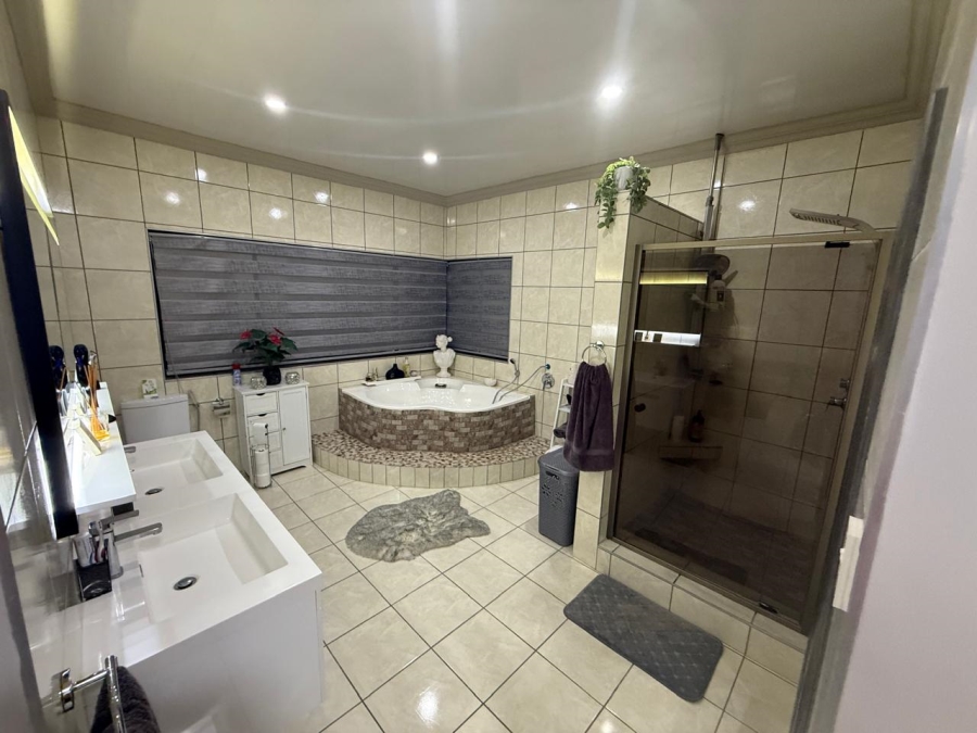 3 Bedroom Property for Sale in Arcon Park Gauteng