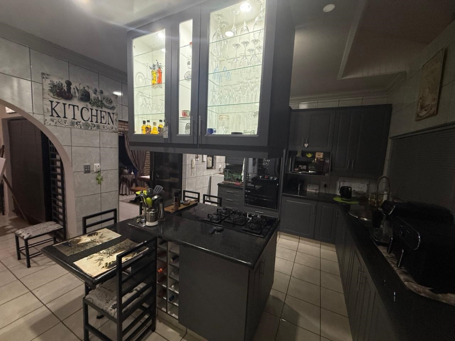 3 Bedroom Property for Sale in Arcon Park Gauteng