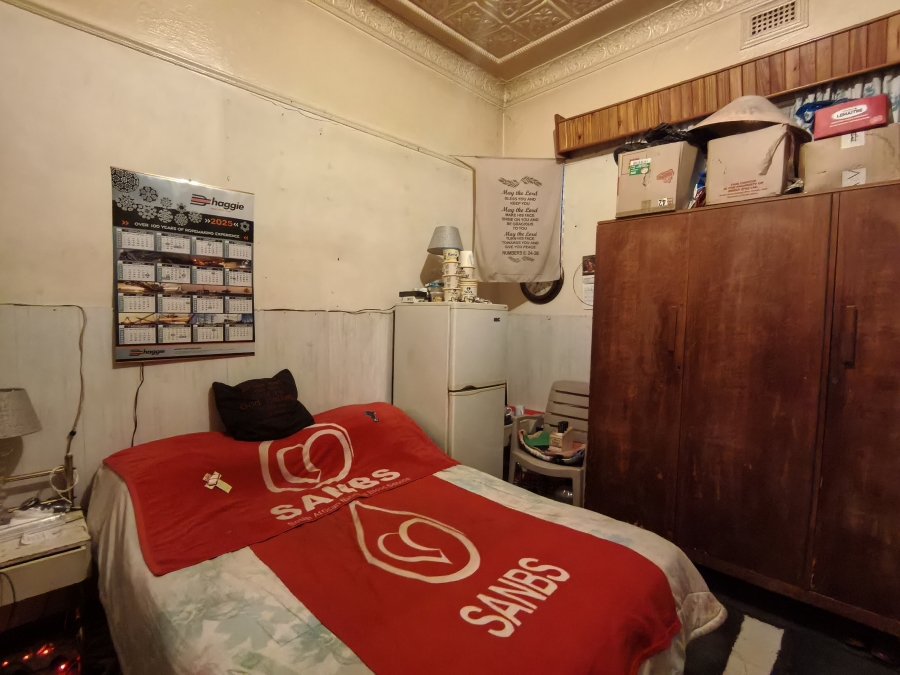 6 Bedroom Property for Sale in Primrose Gauteng