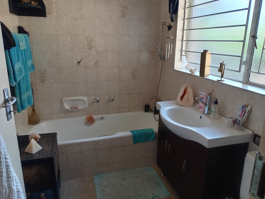 3 Bedroom Property for Sale in Weltevreden Park Gauteng