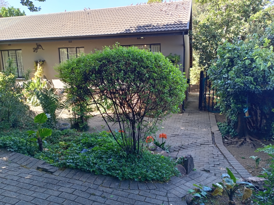 3 Bedroom Property for Sale in Weltevreden Park Gauteng