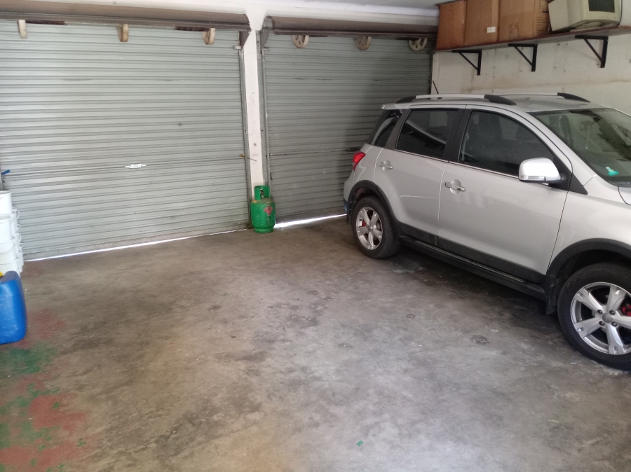 3 Bedroom Property for Sale in Weltevreden Park Gauteng