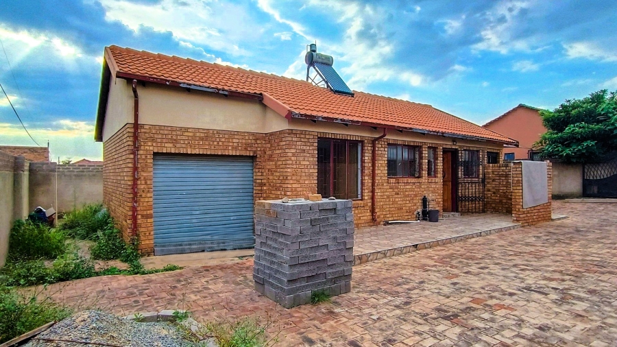 3 Bedroom Property for Sale in Philip Nel Park Gauteng