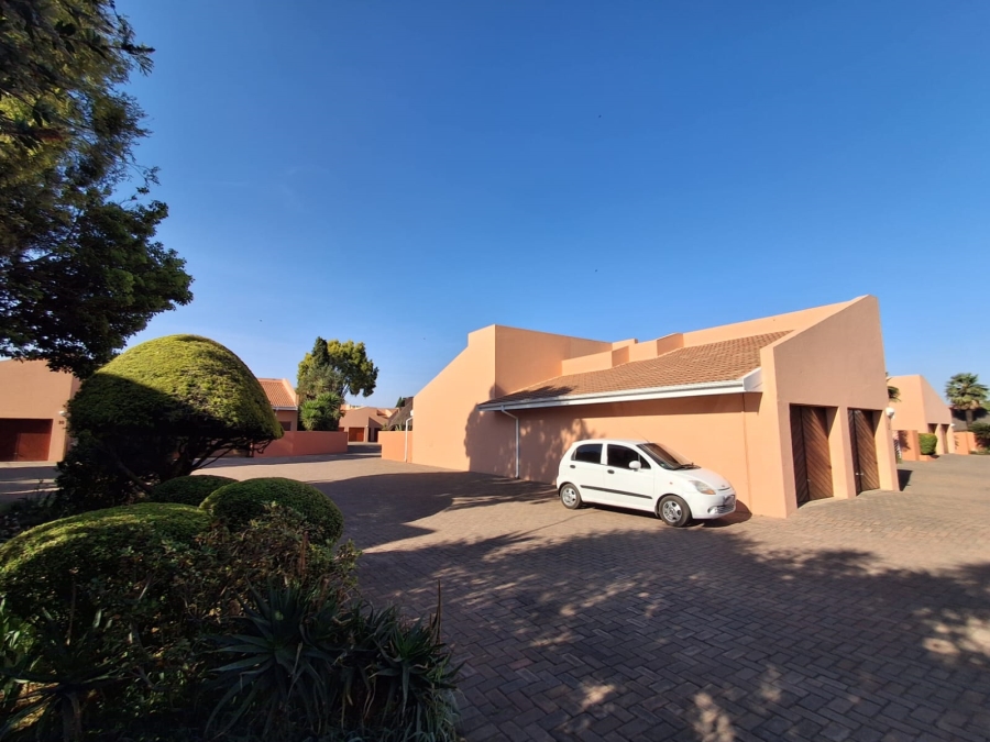 2 Bedroom Property for Sale in Arcon Park Gauteng