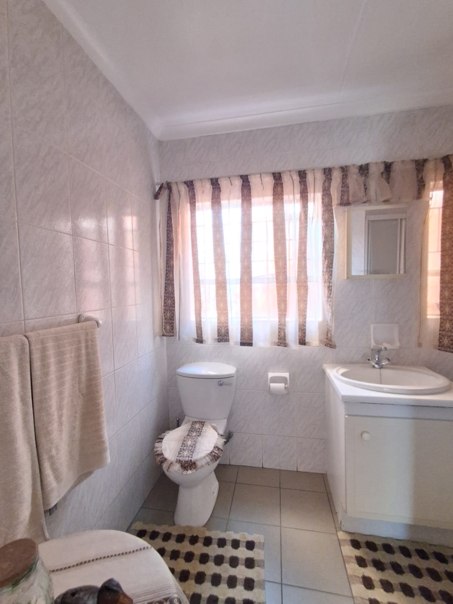 2 Bedroom Property for Sale in Arcon Park Gauteng