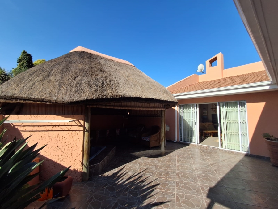 2 Bedroom Property for Sale in Arcon Park Gauteng
