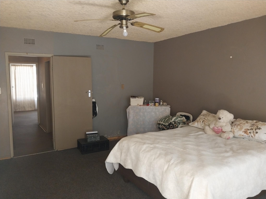 2 Bedroom Property for Sale in Windsor Gauteng