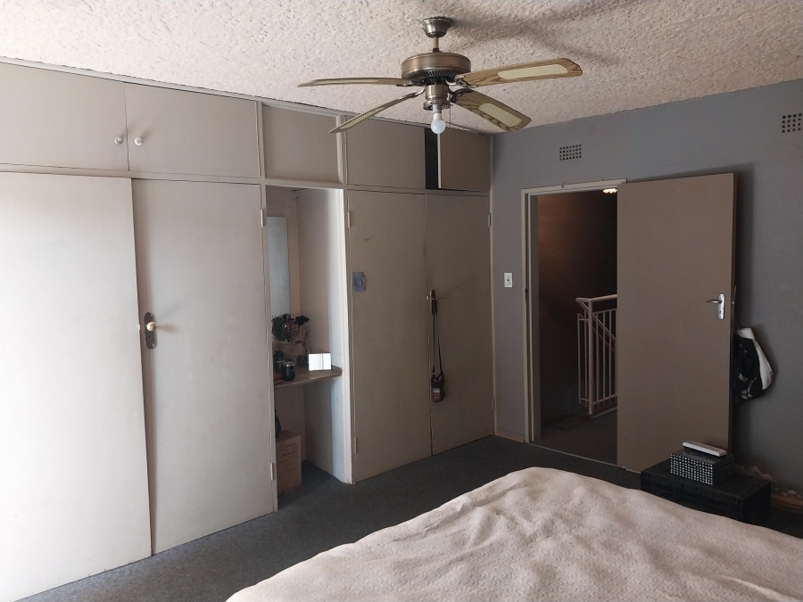 2 Bedroom Property for Sale in Windsor Gauteng