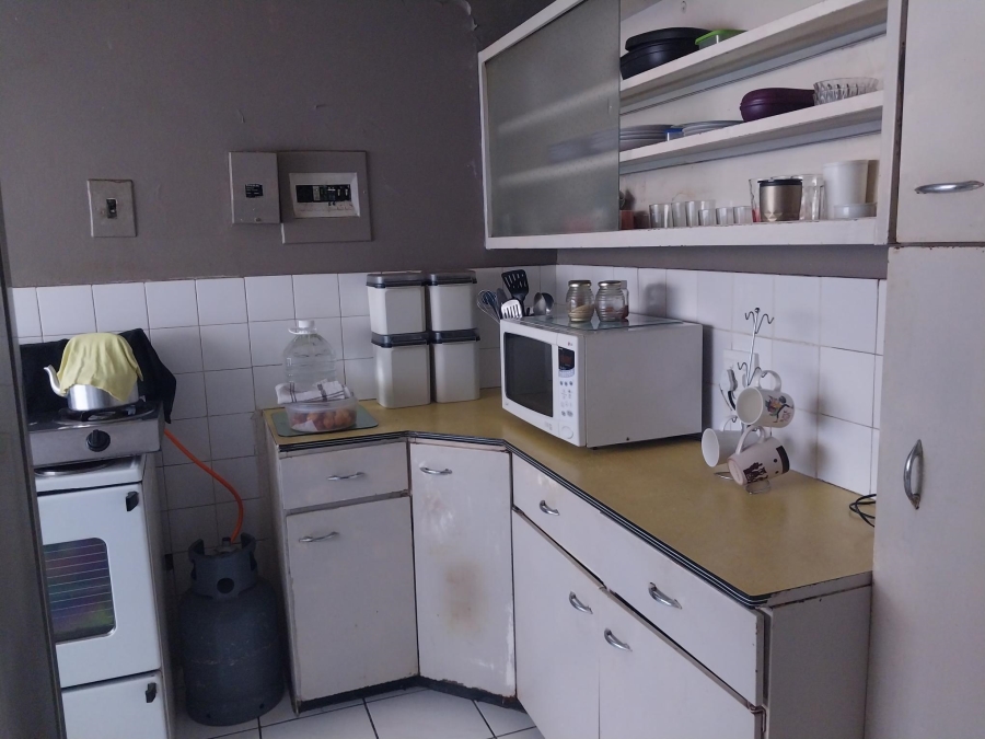2 Bedroom Property for Sale in Windsor Gauteng