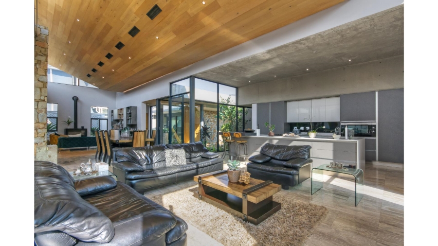 To Let 4 Bedroom Property for Rent in Waterfall Country Estate Gauteng