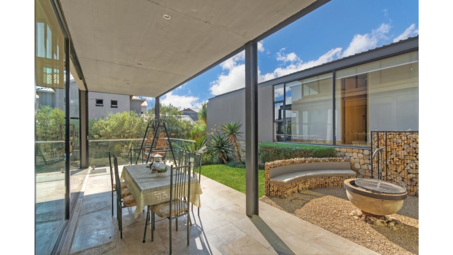 To Let 4 Bedroom Property for Rent in Waterfall Country Estate Gauteng