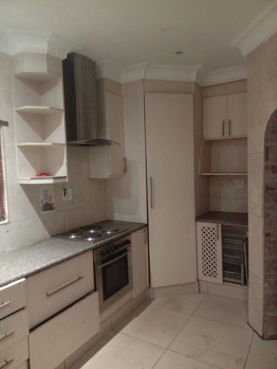 3 Bedroom Property for Sale in Spruit View Gauteng