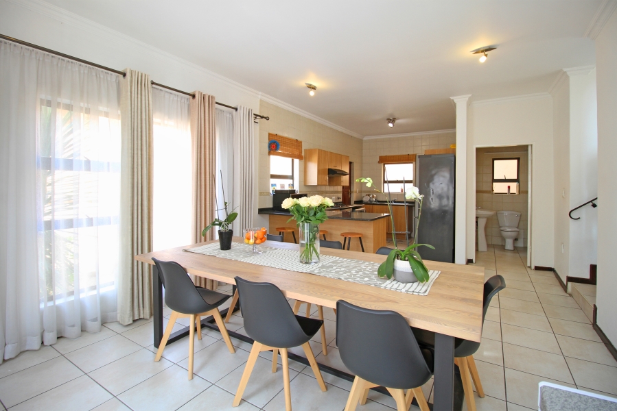 3 Bedroom Property for Sale in Noordhang Gauteng