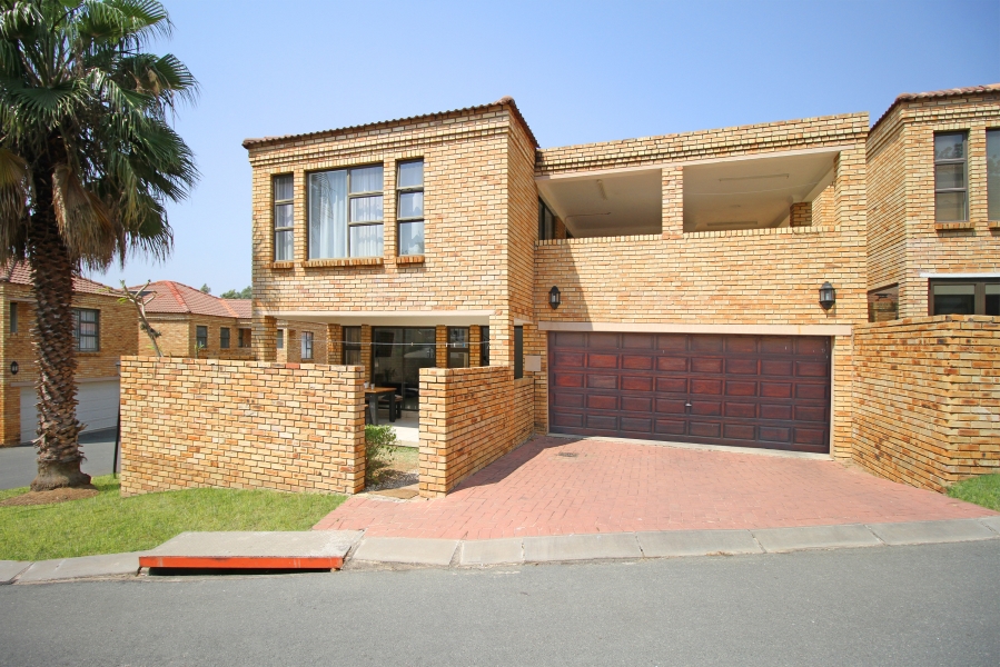 3 Bedroom Property for Sale in Noordhang Gauteng