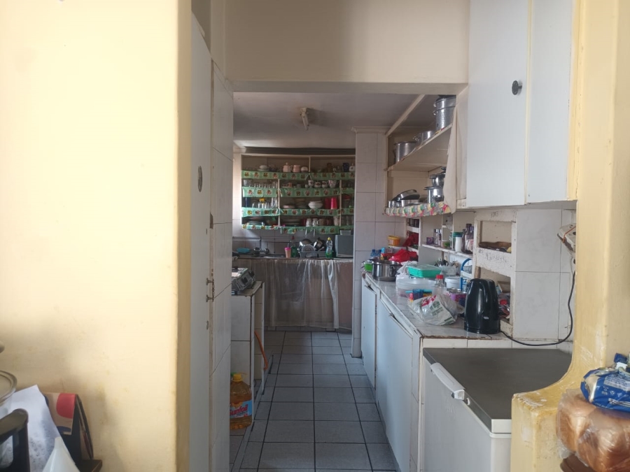 4 Bedroom Property for Sale in Lotus Gardens Gauteng