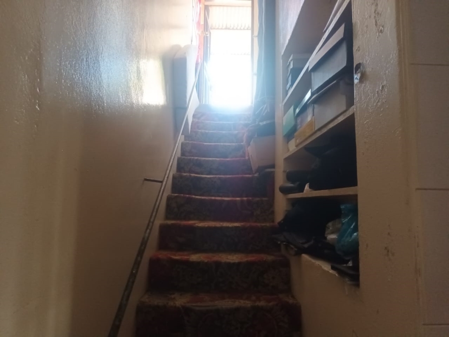 4 Bedroom Property for Sale in Lotus Gardens Gauteng