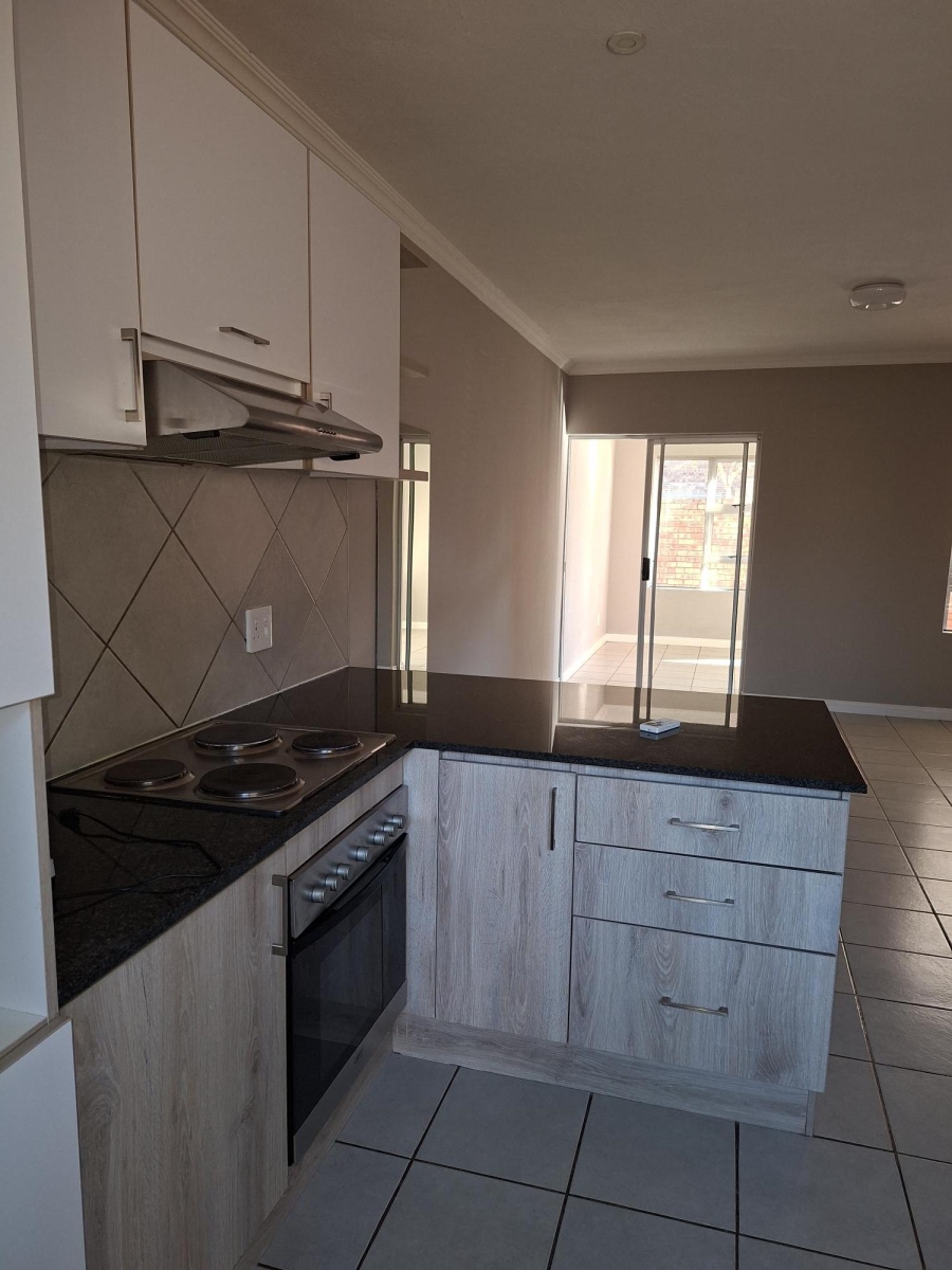 2 Bedroom Property for Sale in Montana Gauteng
