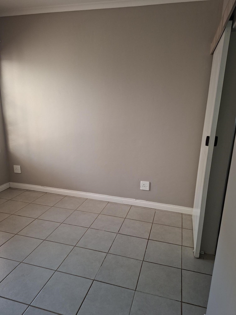 2 Bedroom Property for Sale in Montana Gauteng