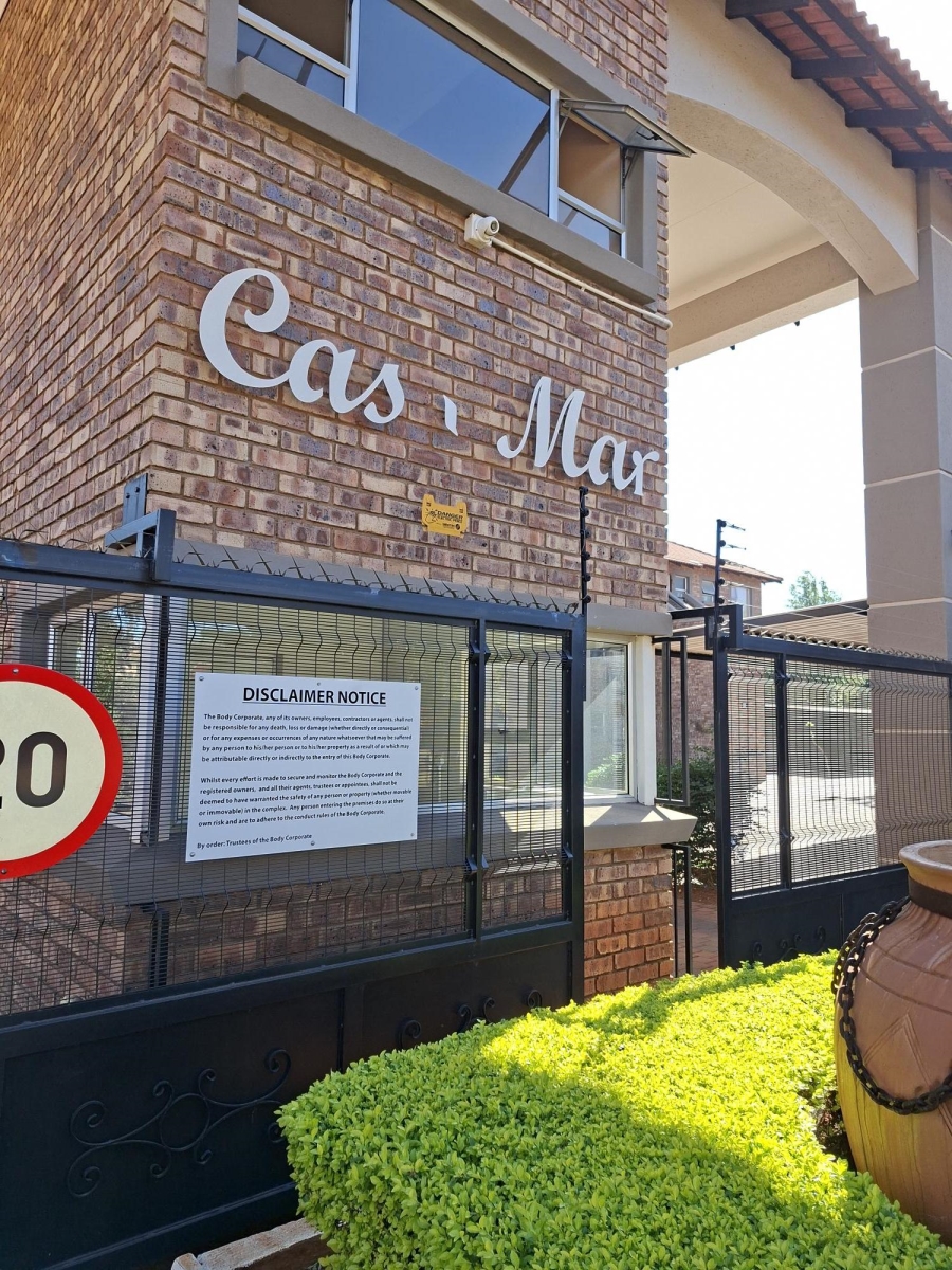 2 Bedroom Property for Sale in Montana Gauteng
