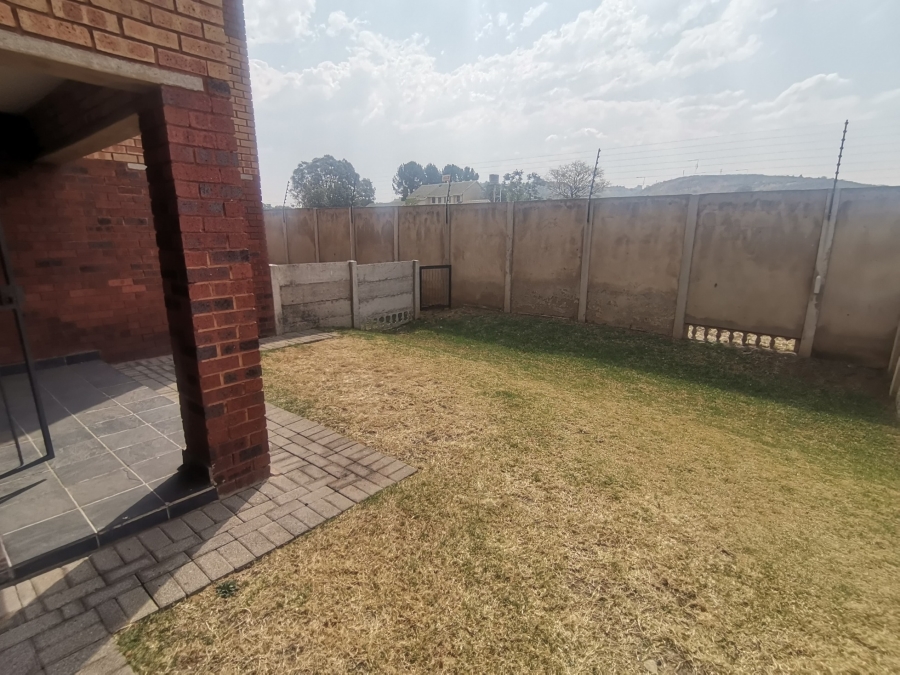 2 Bedroom Property for Sale in Alveda Park Gauteng
