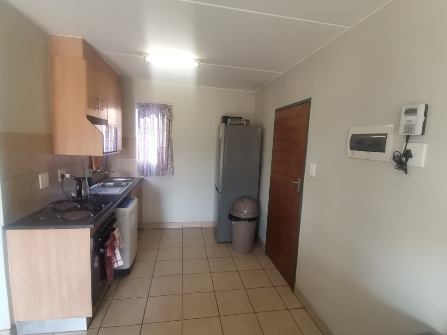 2 Bedroom Property for Sale in Alveda Park Gauteng