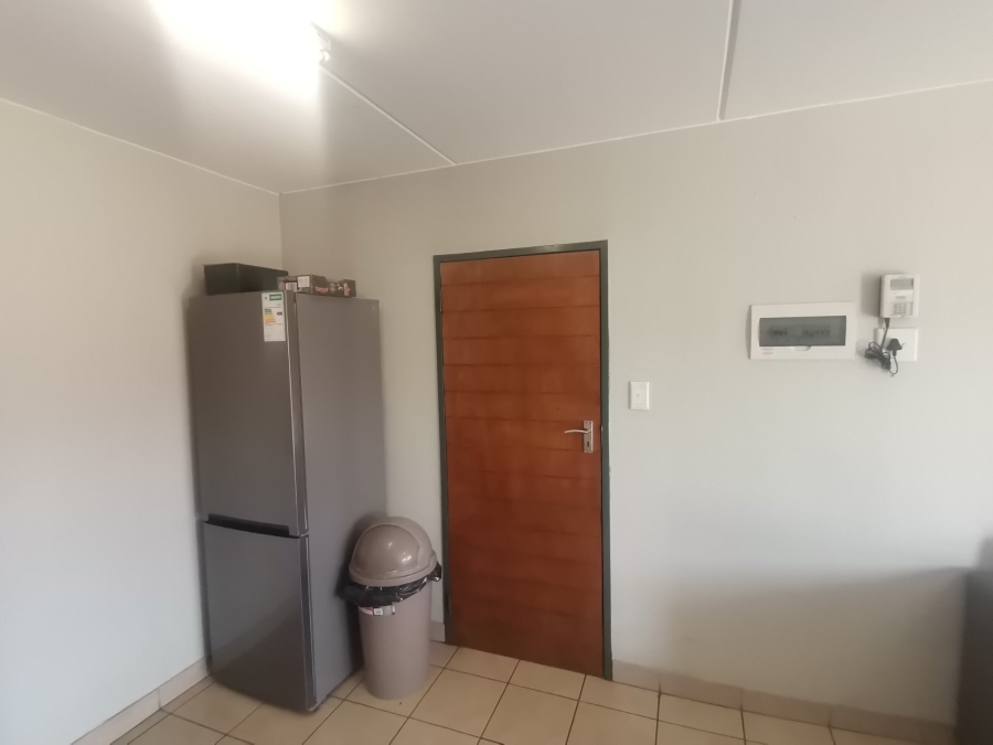 2 Bedroom Property for Sale in Alveda Park Gauteng