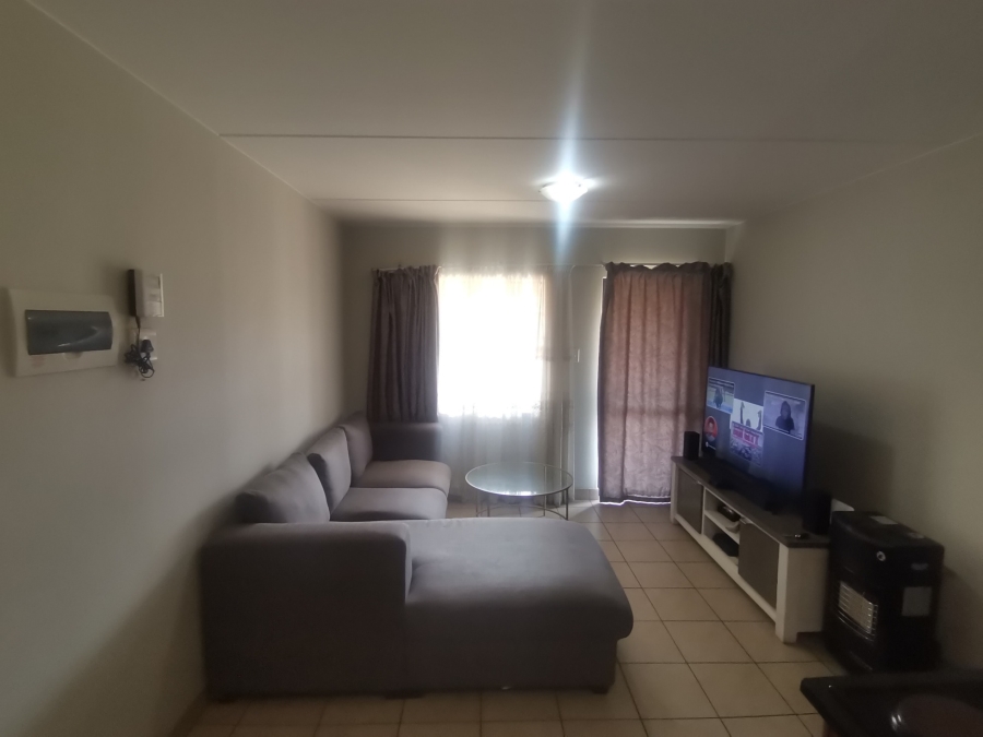 2 Bedroom Property for Sale in Alveda Park Gauteng