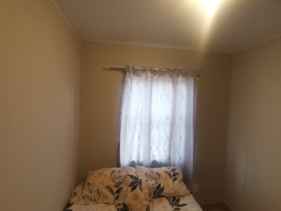 2 Bedroom Property for Sale in Alveda Park Gauteng