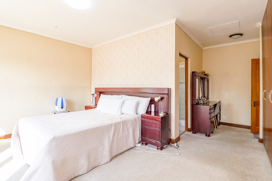 4 Bedroom Property for Sale in Six Fountains Residential Estate Gauteng
