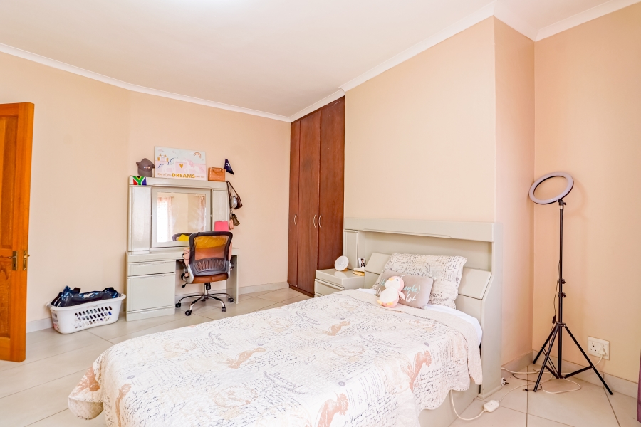 4 Bedroom Property for Sale in Six Fountains Residential Estate Gauteng