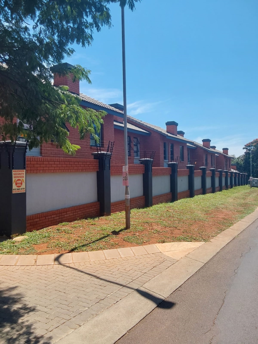 2 Bedroom Property for Sale in Theresa Park Gauteng
