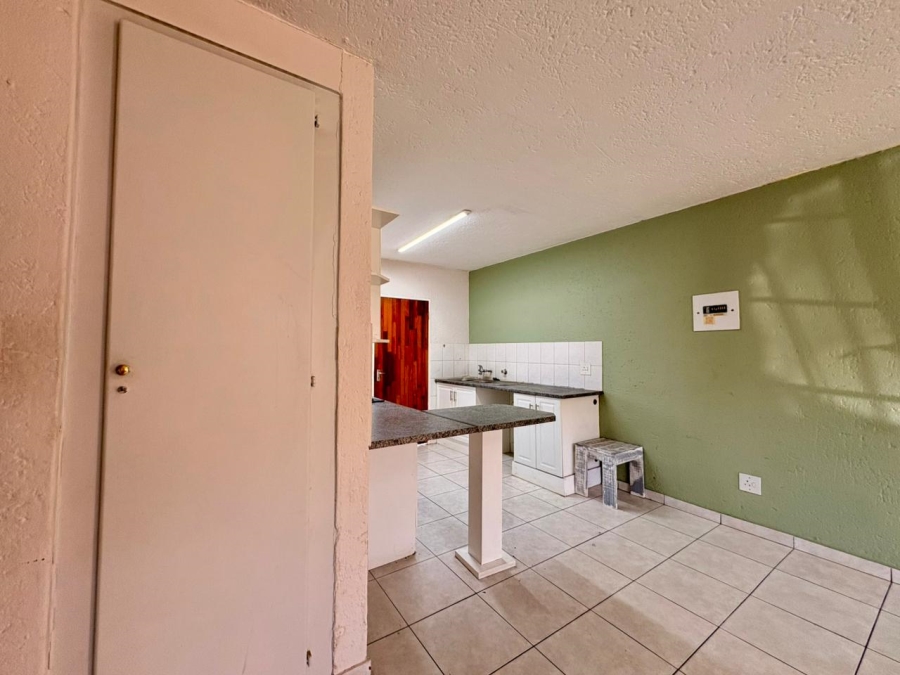 2 Bedroom Property for Sale in Kenleaf Gauteng